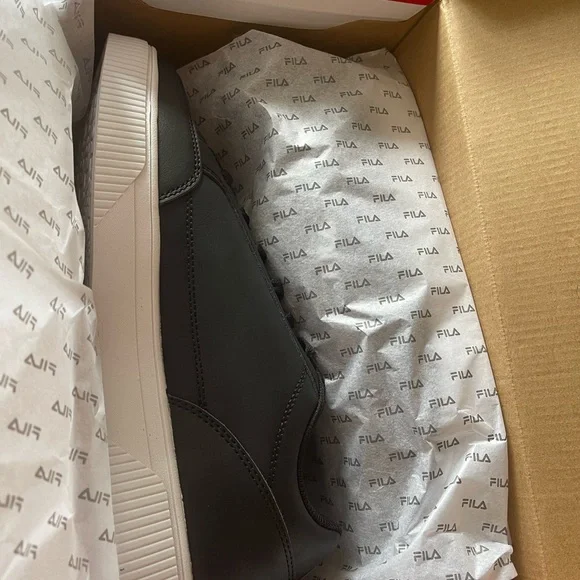Fila NWT - Picture 5 of 6